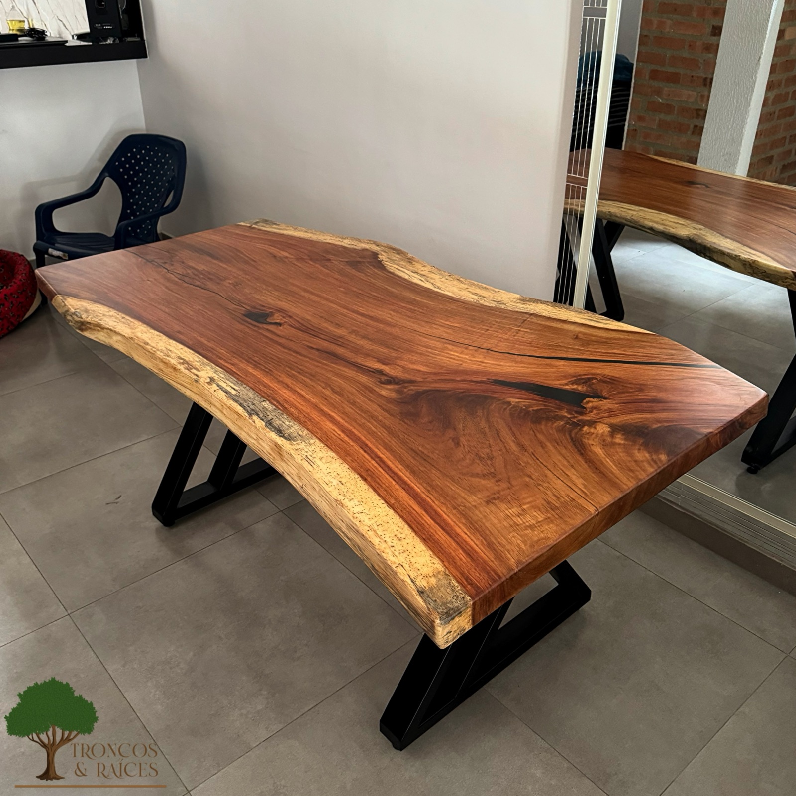 Mesa Comedor Tronco Rectangular de Piñón (1.5m) - Image 2