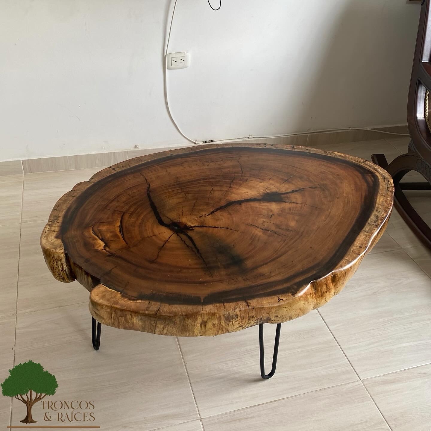 Tronco ovalado de samán - Image 2