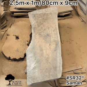 Mesa rectangular de samán para 8 puestos Mesa rectangular de samán para 8 puestos