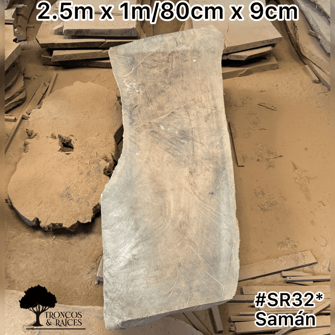 Mesa rectangular de samán para 8 puestos Mesa rectangular de samán para 8 puestos