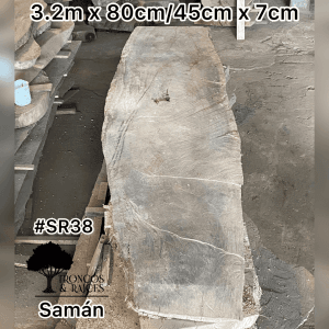 Tronco alargado de samán para barra Tronco alargado de samán para barra
