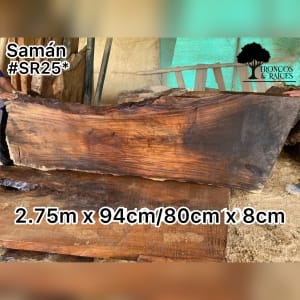 Mesa rectangular de saman para 8 puestos Mesa rectangular de saman para 8 puestos