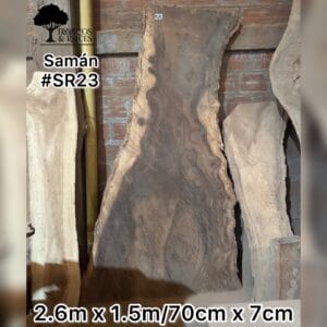 Mesa trapezoidal de samán para 10 puestos