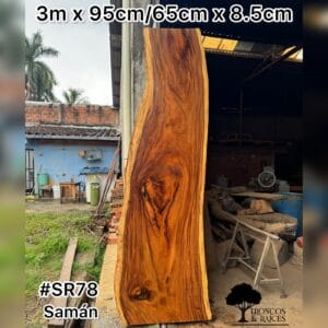 Mesa alargada con curva de samán para 10 puestos